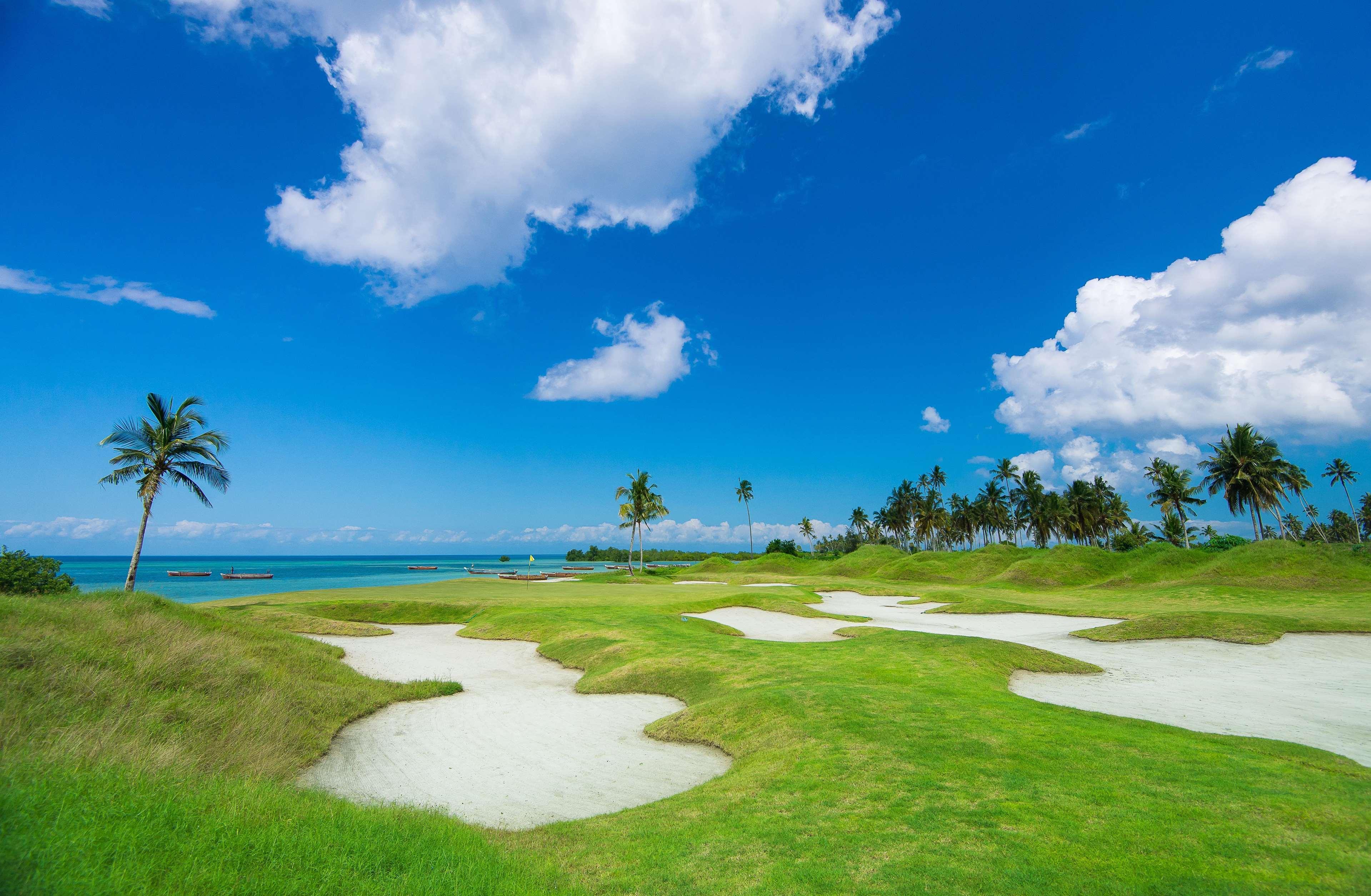 Resort Sea Cliff &
